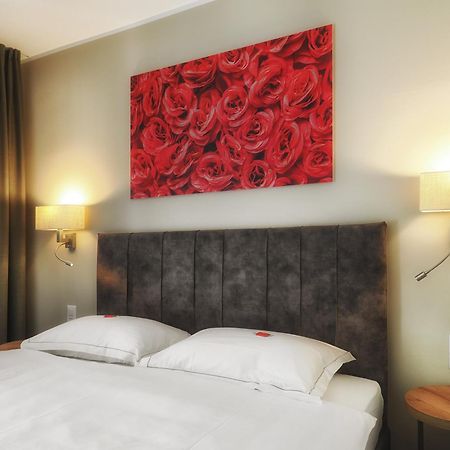 Ristorante Charme Hotel Tre Terre Ponte Brolla Εξωτερικό φωτογραφία