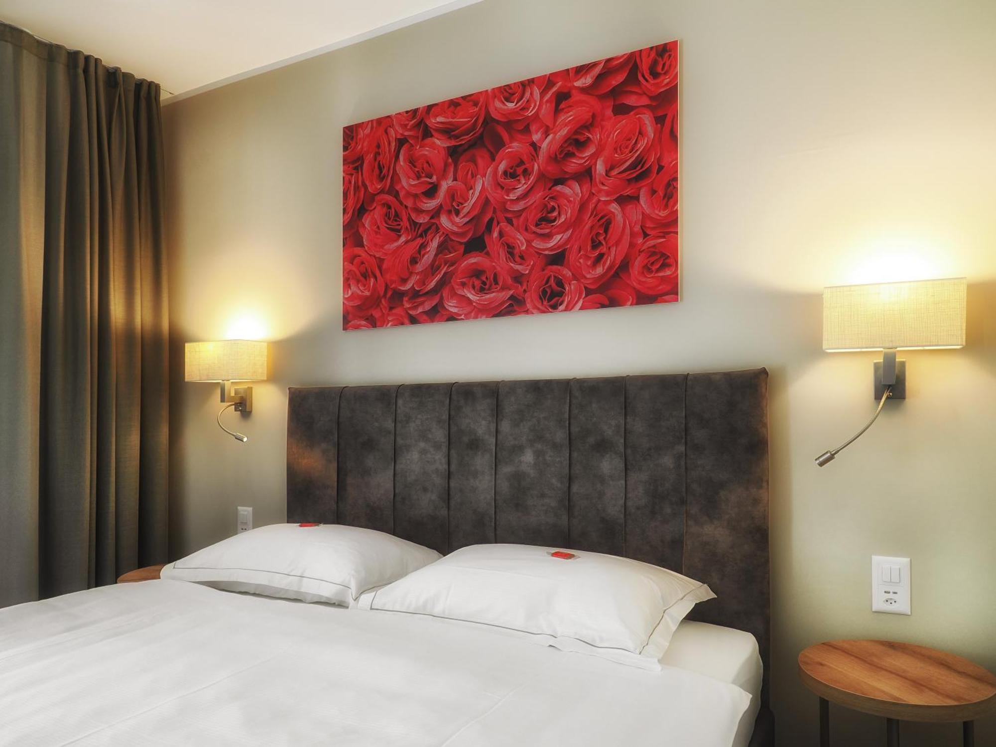 Ristorante Charme Hotel Tre Terre Ponte Brolla Εξωτερικό φωτογραφία