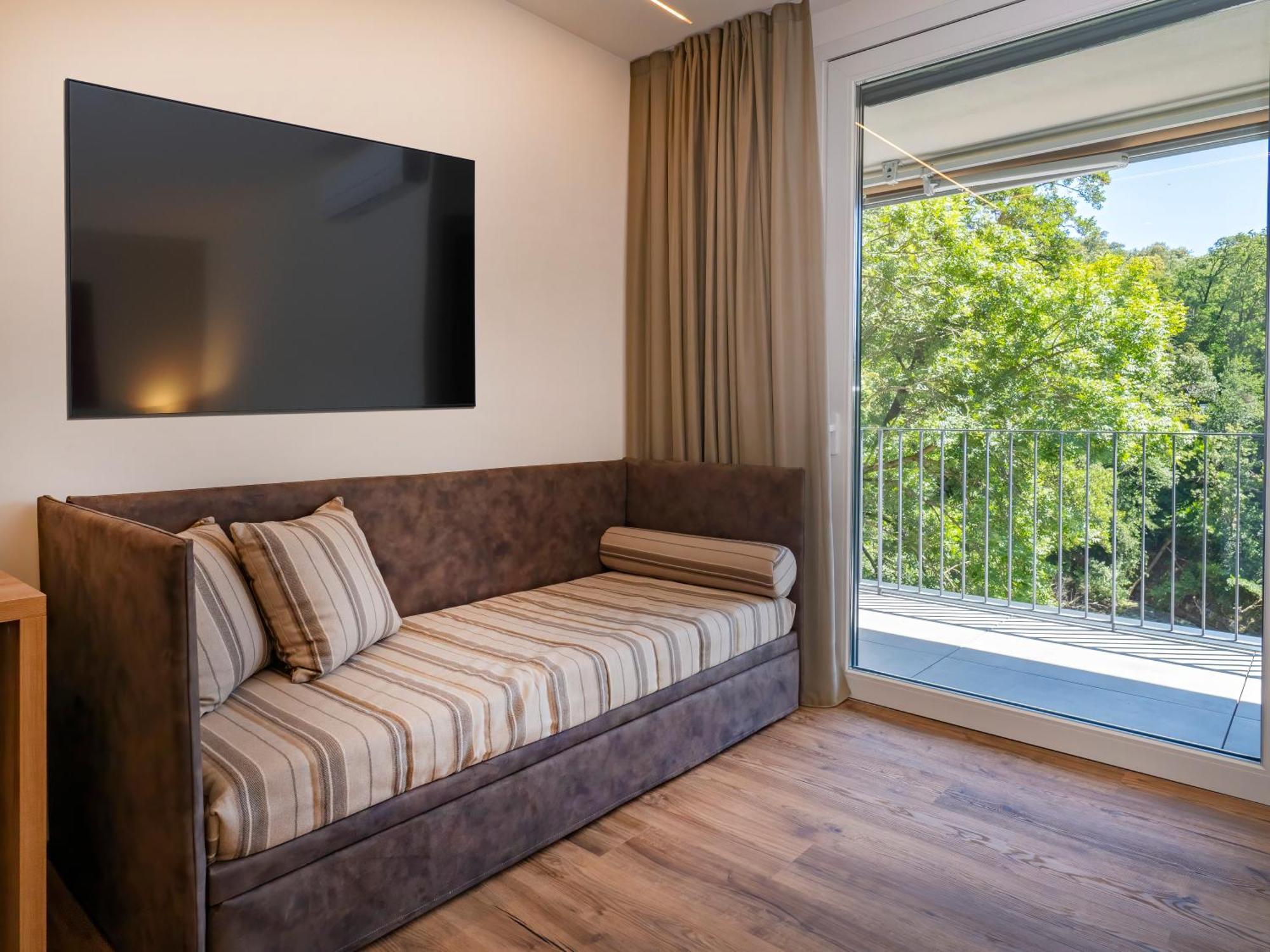 Ristorante Charme Hotel Tre Terre Ponte Brolla Εξωτερικό φωτογραφία