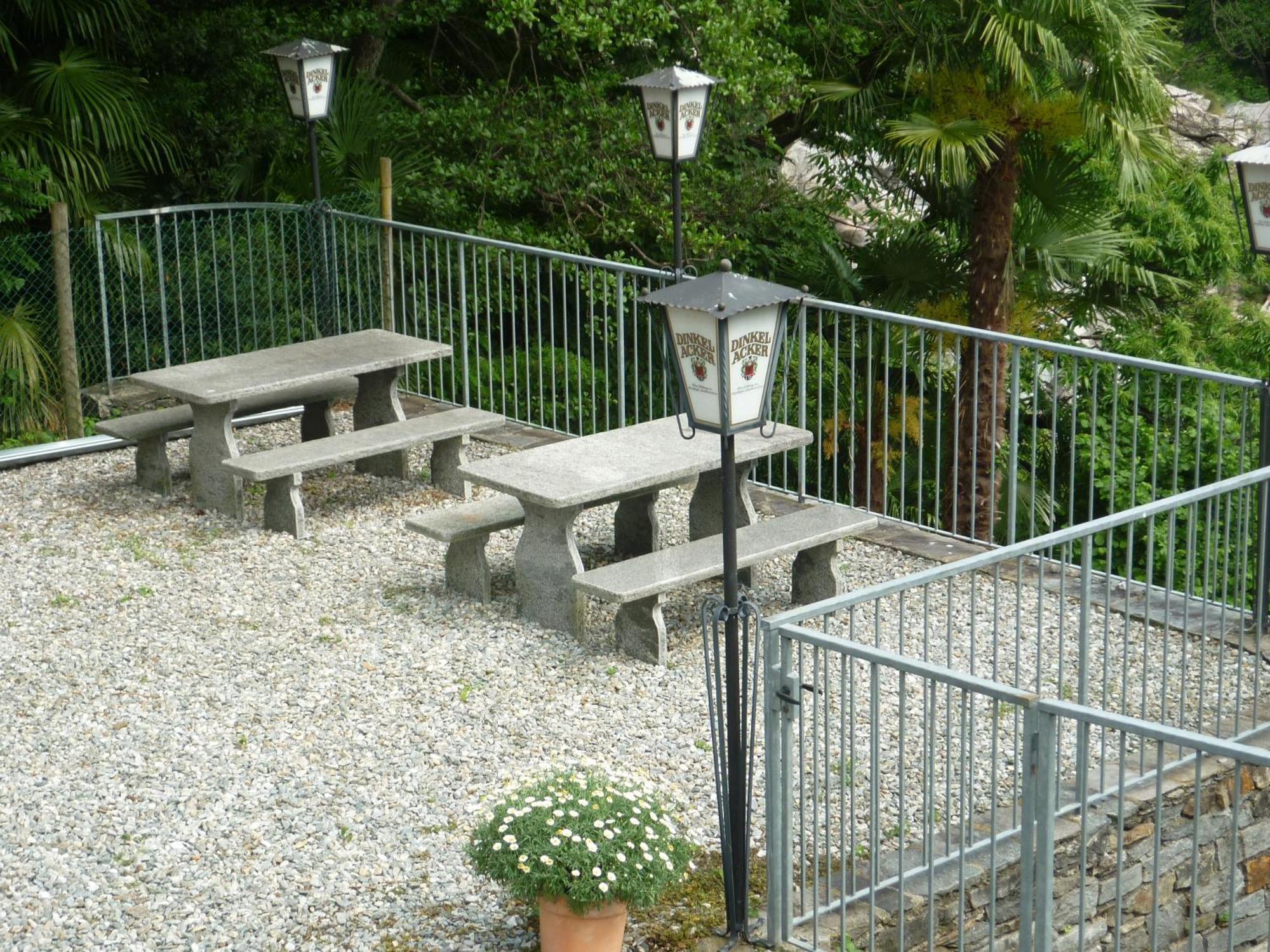Ristorante Charme Hotel Tre Terre Ponte Brolla Εξωτερικό φωτογραφία
